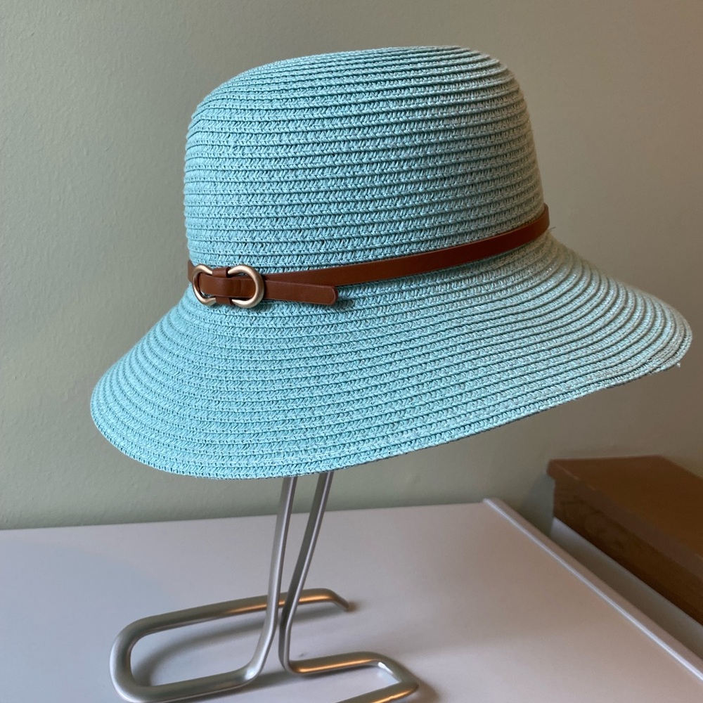 Stylish Blue Women's Hat with Brown Leather Band